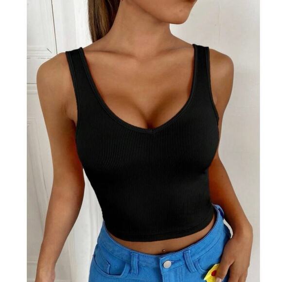 Shein Tops - NWOT SHEIN Black Ribbed V-Neck Crop Tank Top Women’s Size Small